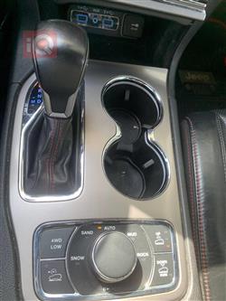 جیپ گراند شیرۆکی